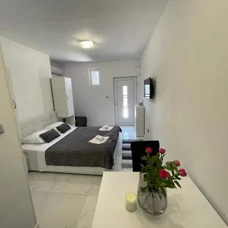 Ferienwohnung Primus Strbic Ploce  Exterior foto