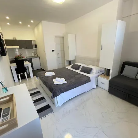 Ferienwohnung Primus Strbic Ploce  Exterior foto