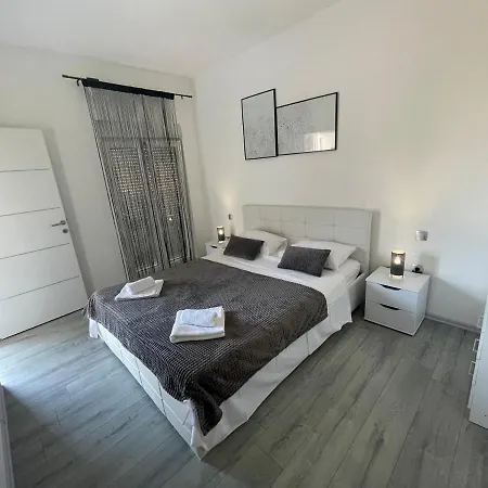 Ferienwohnung Primus Strbic Ploce  Exterior foto