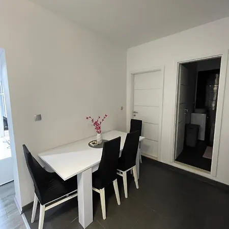 Ferienwohnung Primus Strbic Ploce  Exterior foto