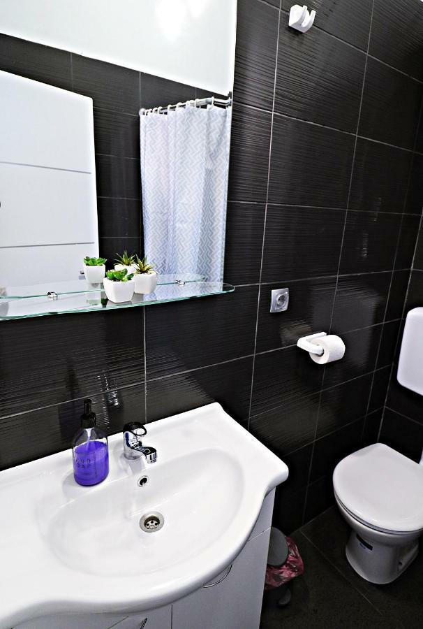 Primus Strbic Apartment